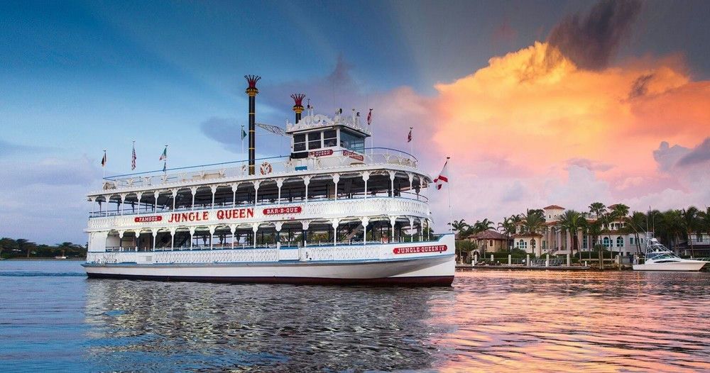 Ignite the Night Isle Dinner and Show Riverboat Cruise