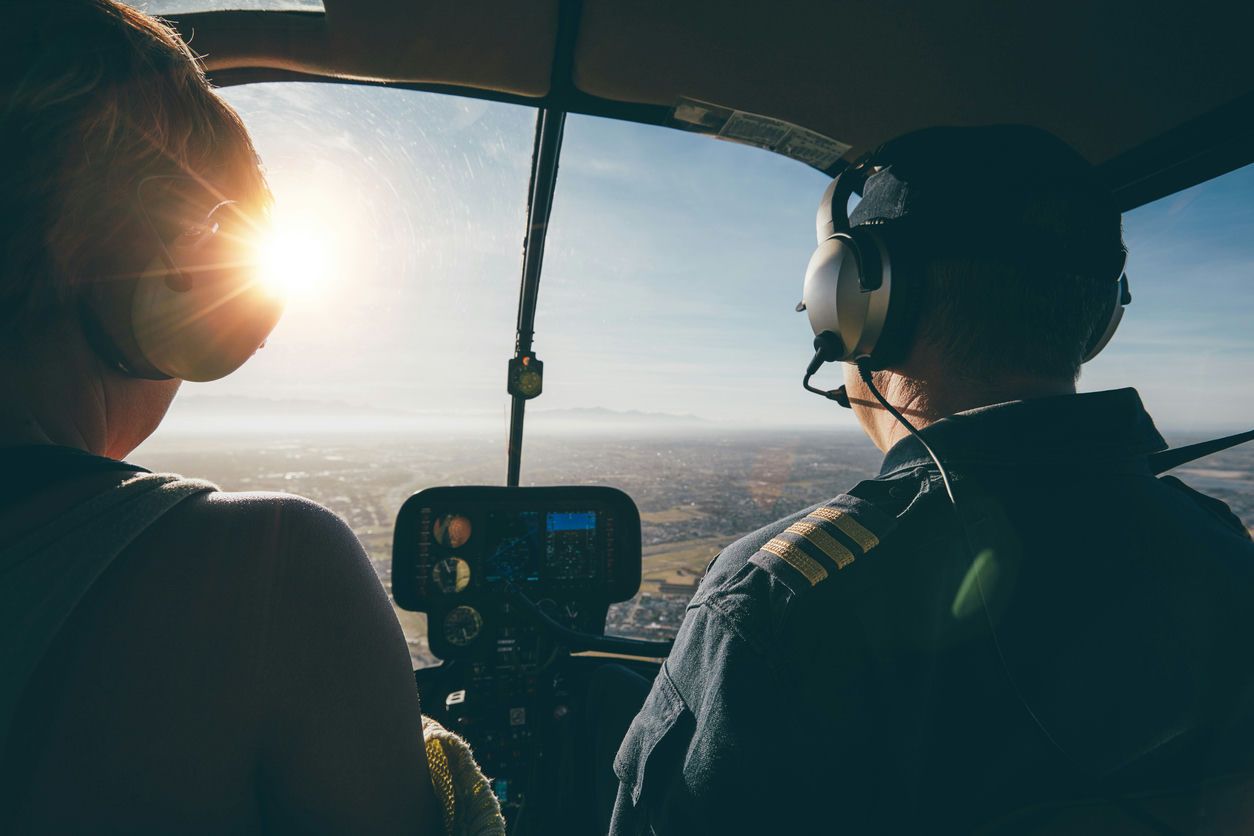 Private Famous LA Landmarks and Beaches Helicopter Tour