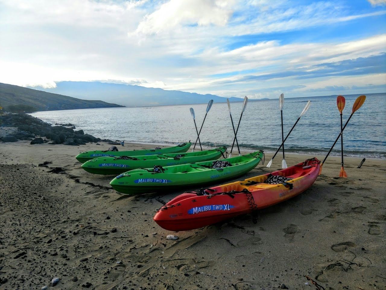 Kayak and Snorkel Pali Sea Cliff Discovery Tour