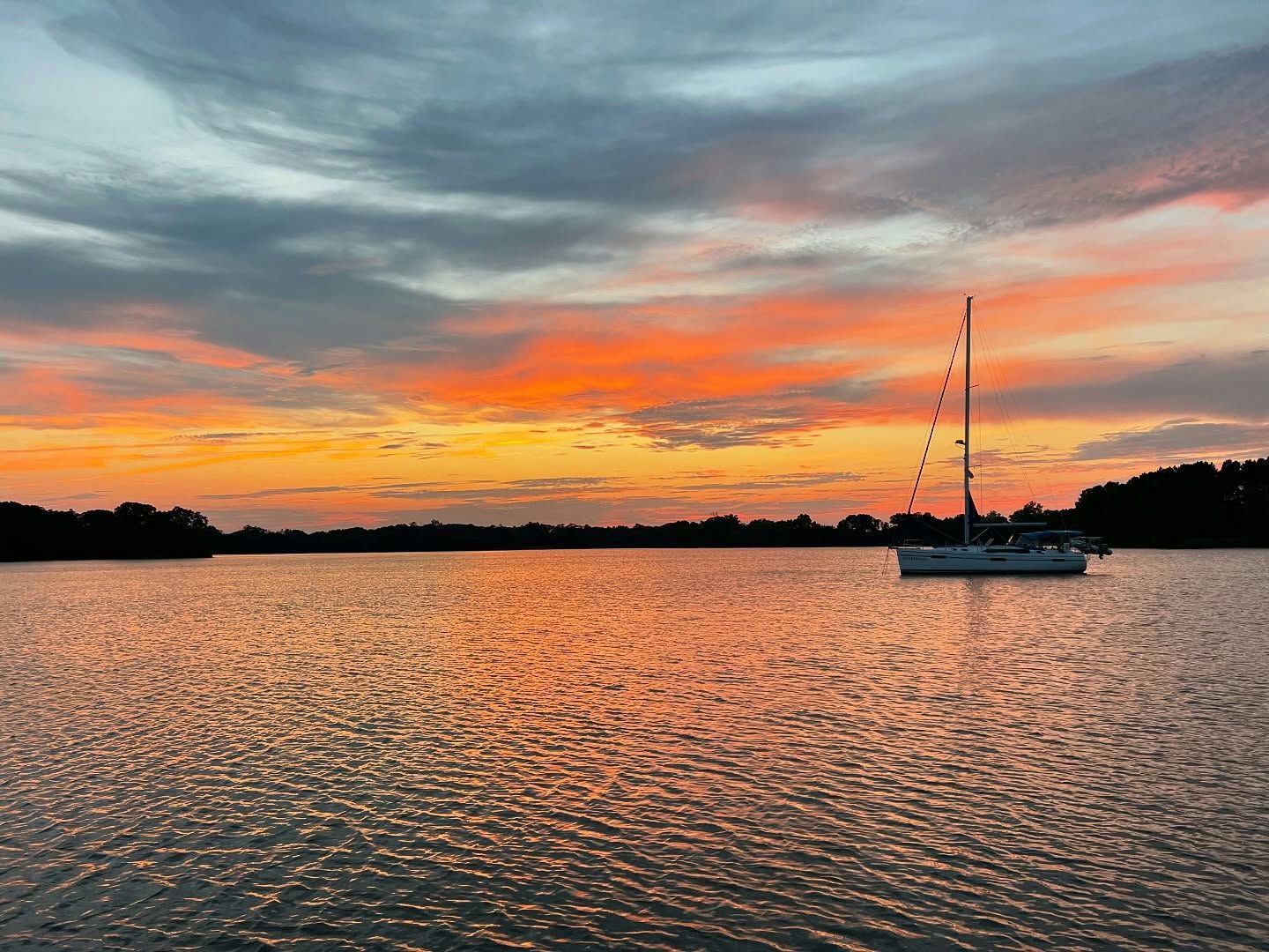 Chesapeake Bay Sunset Sailing Charter for up to 6