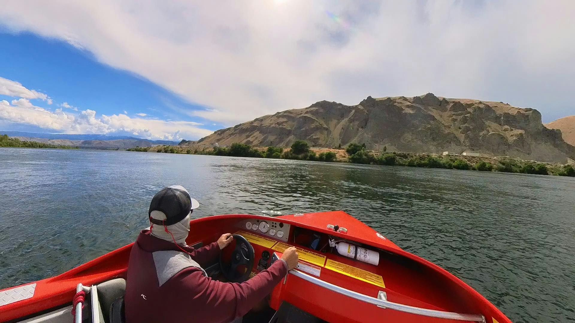 Thrilling 6 Mile Speedboat Ride