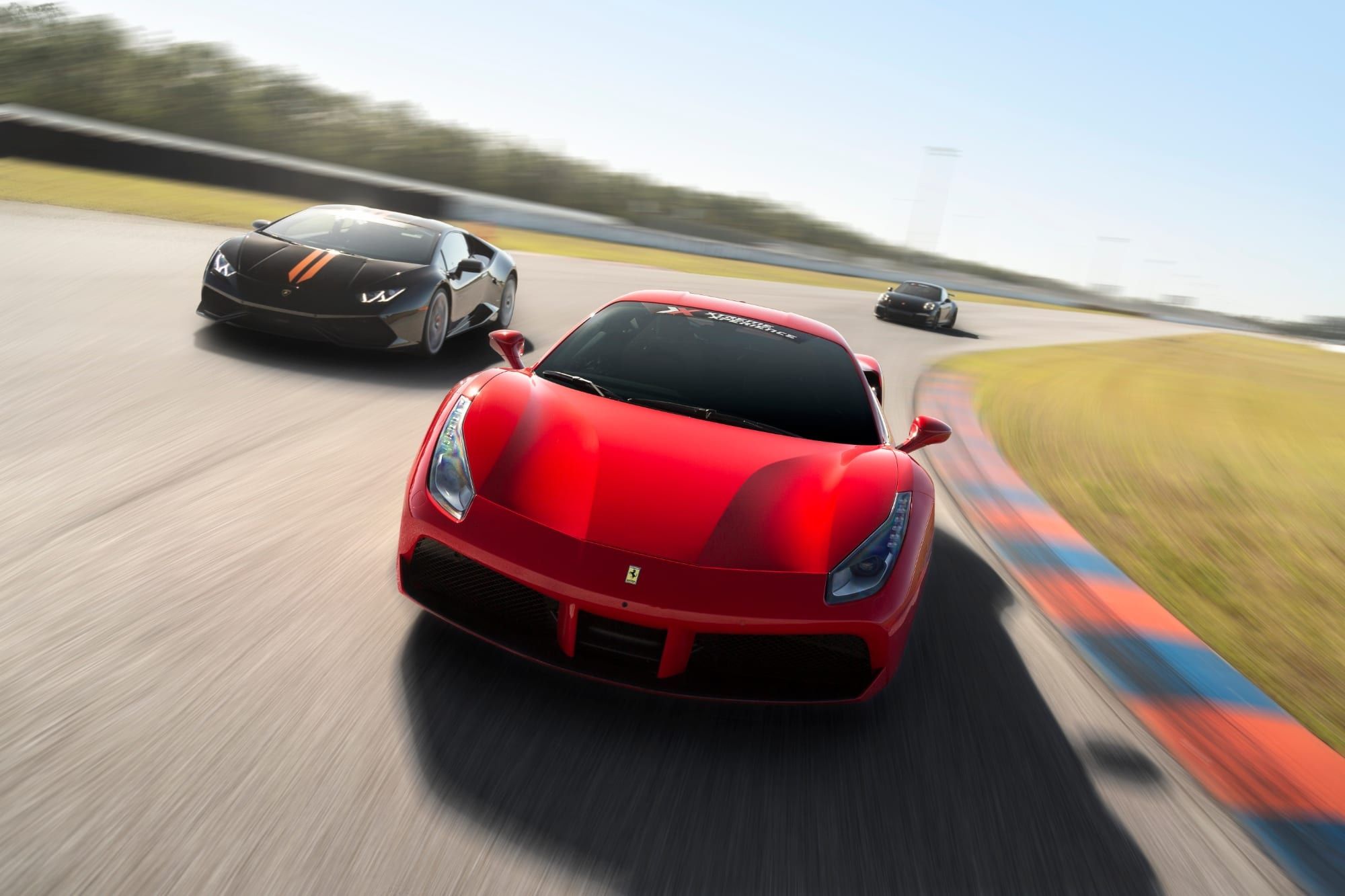 Ultimate Supercar Racing Experience -Thompson Speedway