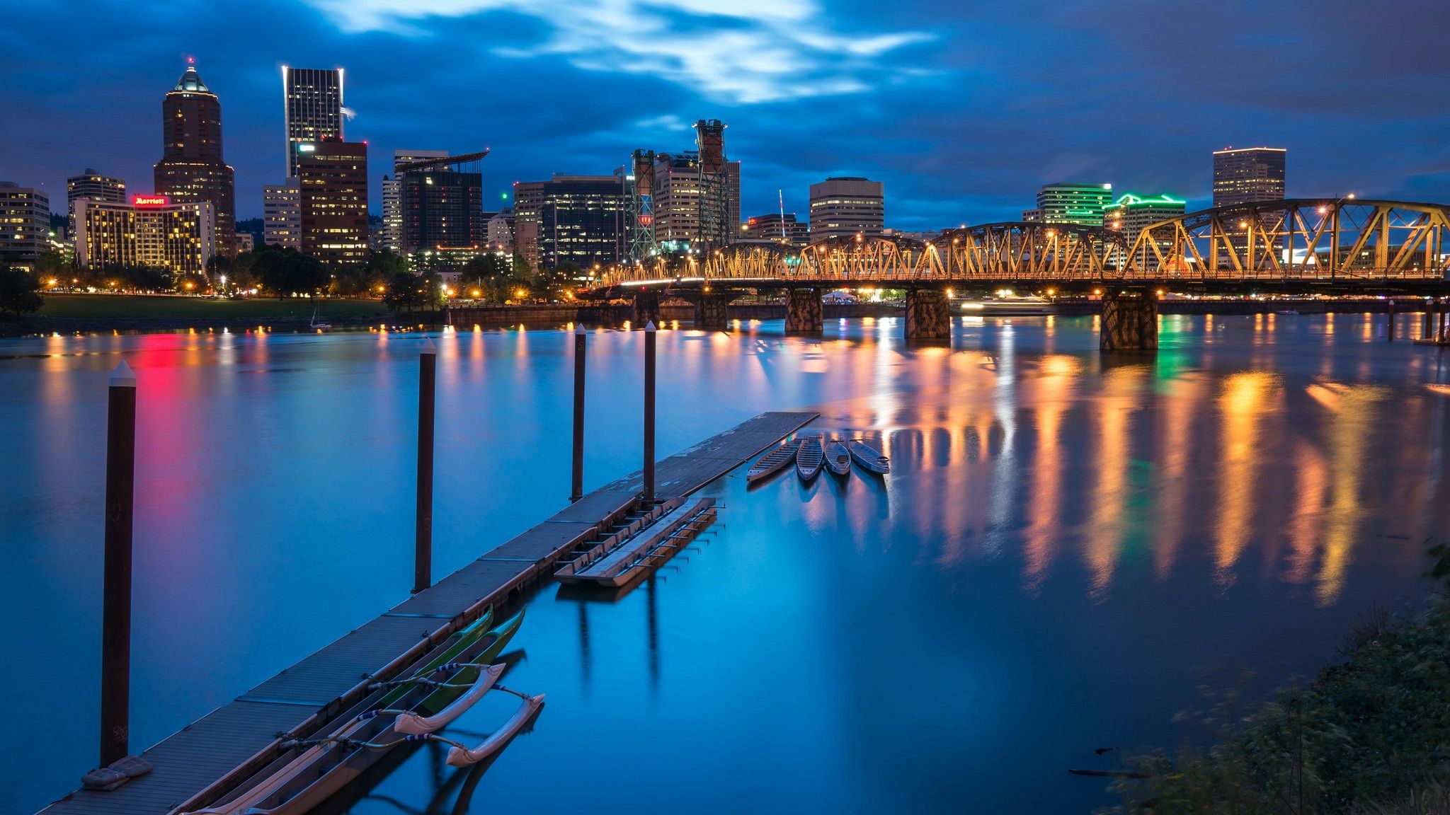 Private BYOB Willamette River Sunset and City Lights Cruise