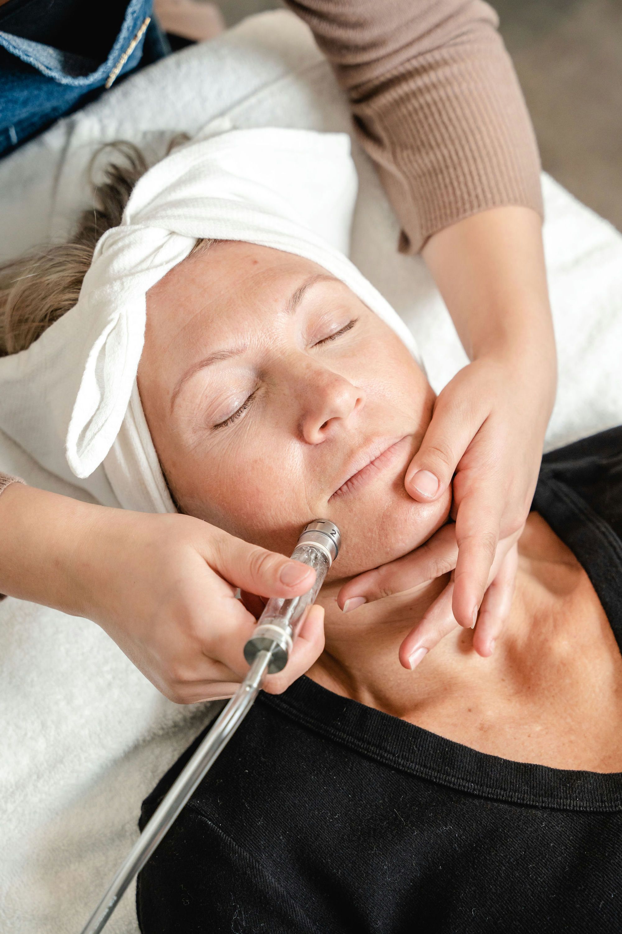 Heyday Personalized Facial with Hydro Wand Infusion
