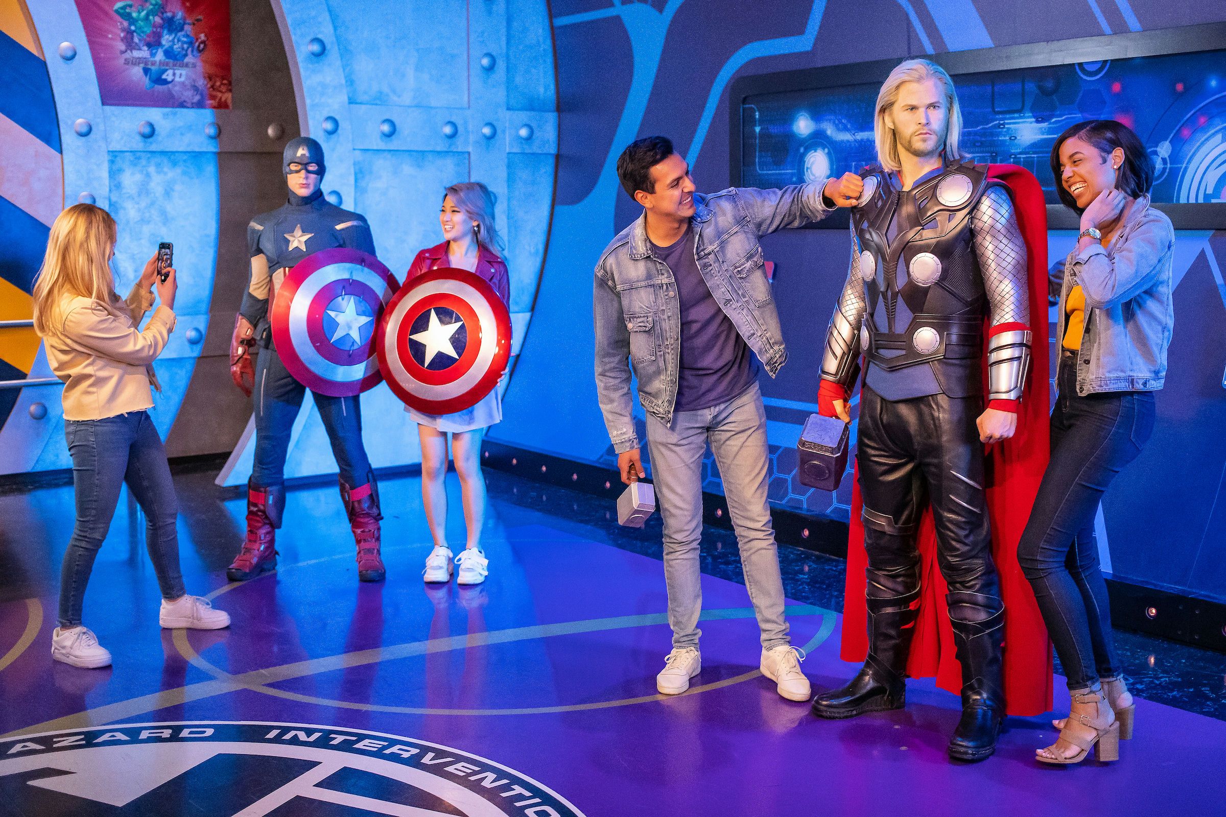 Madame Tussauds Hollywood Admission with Marvel® 4D and Robot Riot 7D