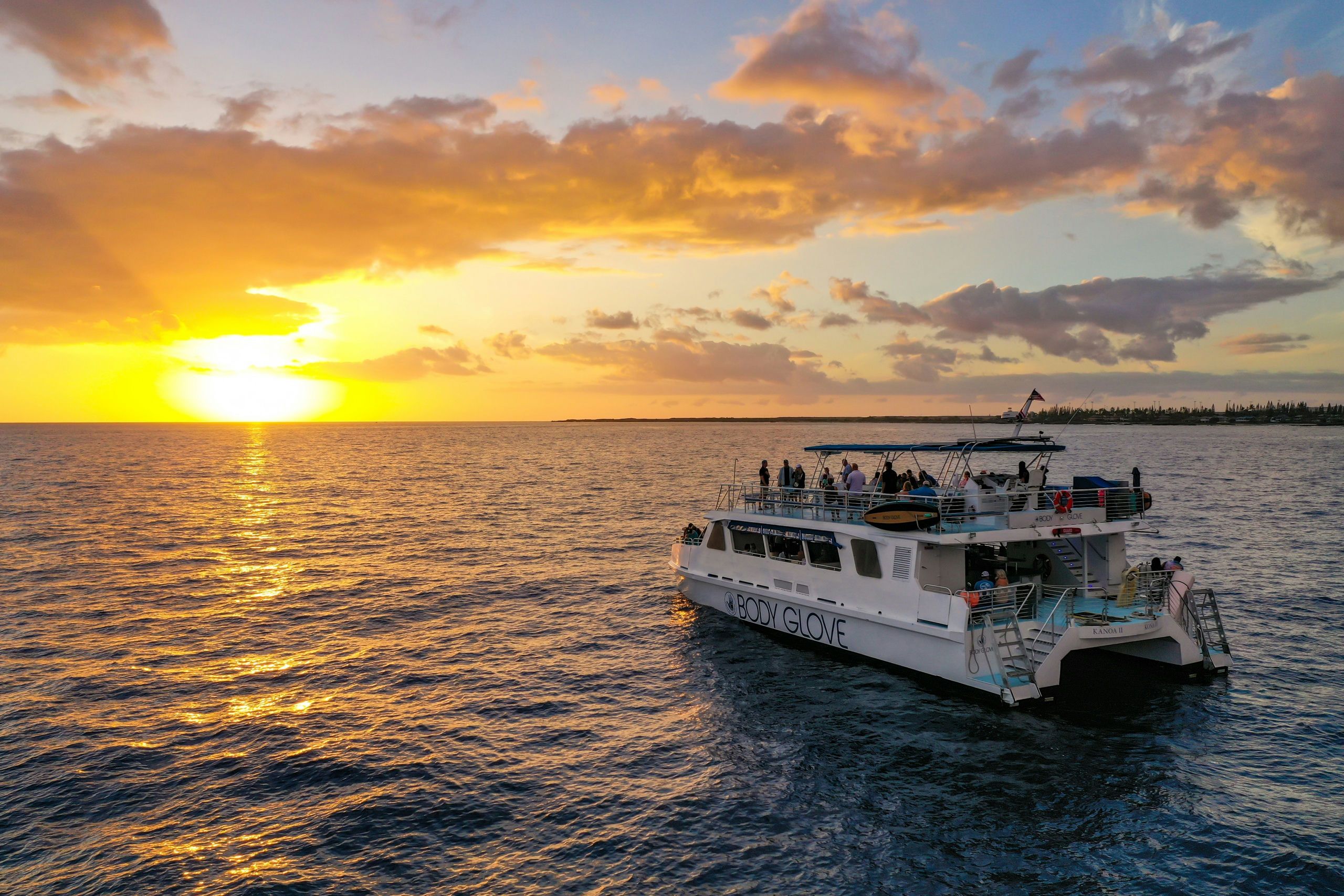 Historical Dinner Cruise in Kailua Kona
