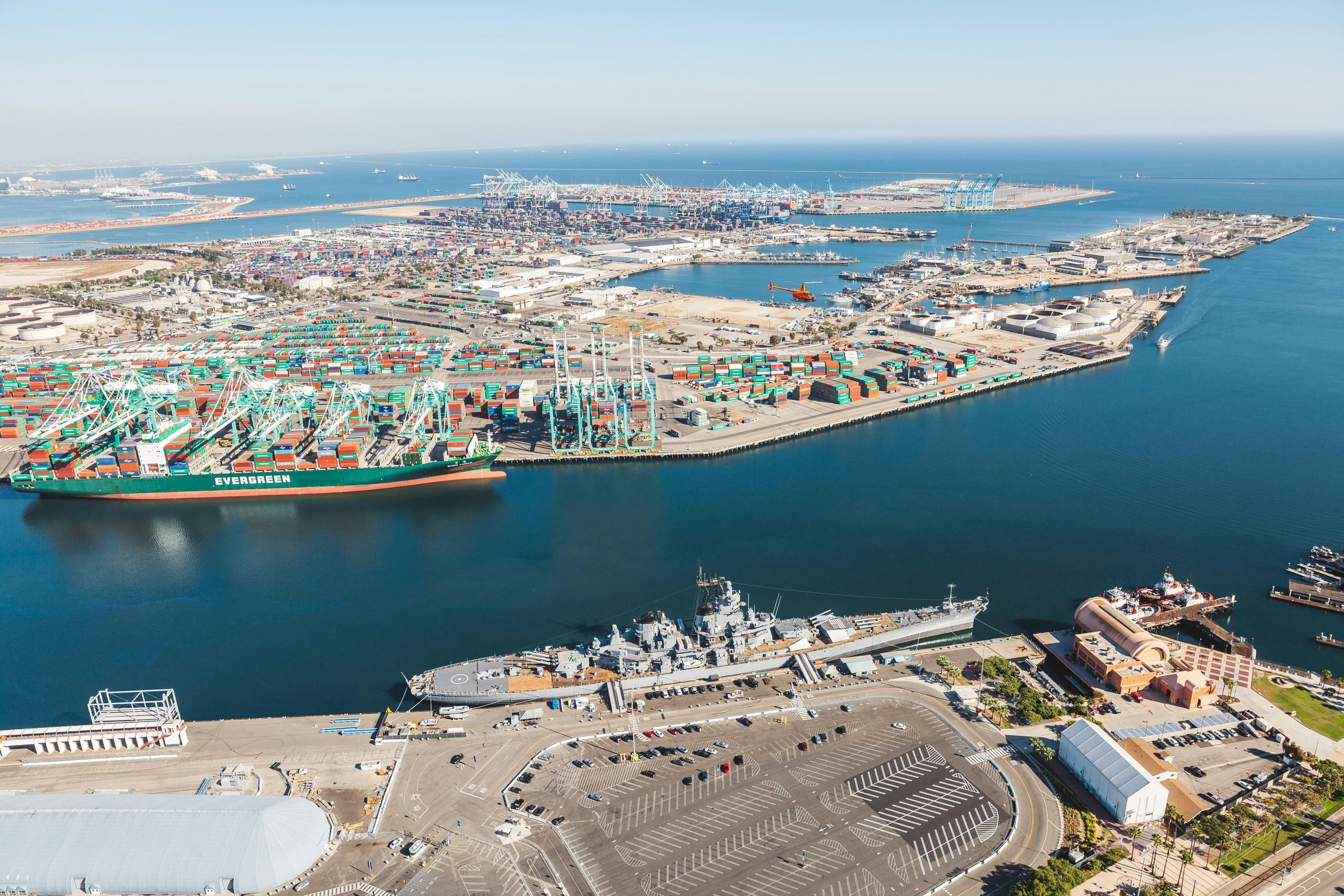 Orange County US Battleship Helicopter Tour For 2