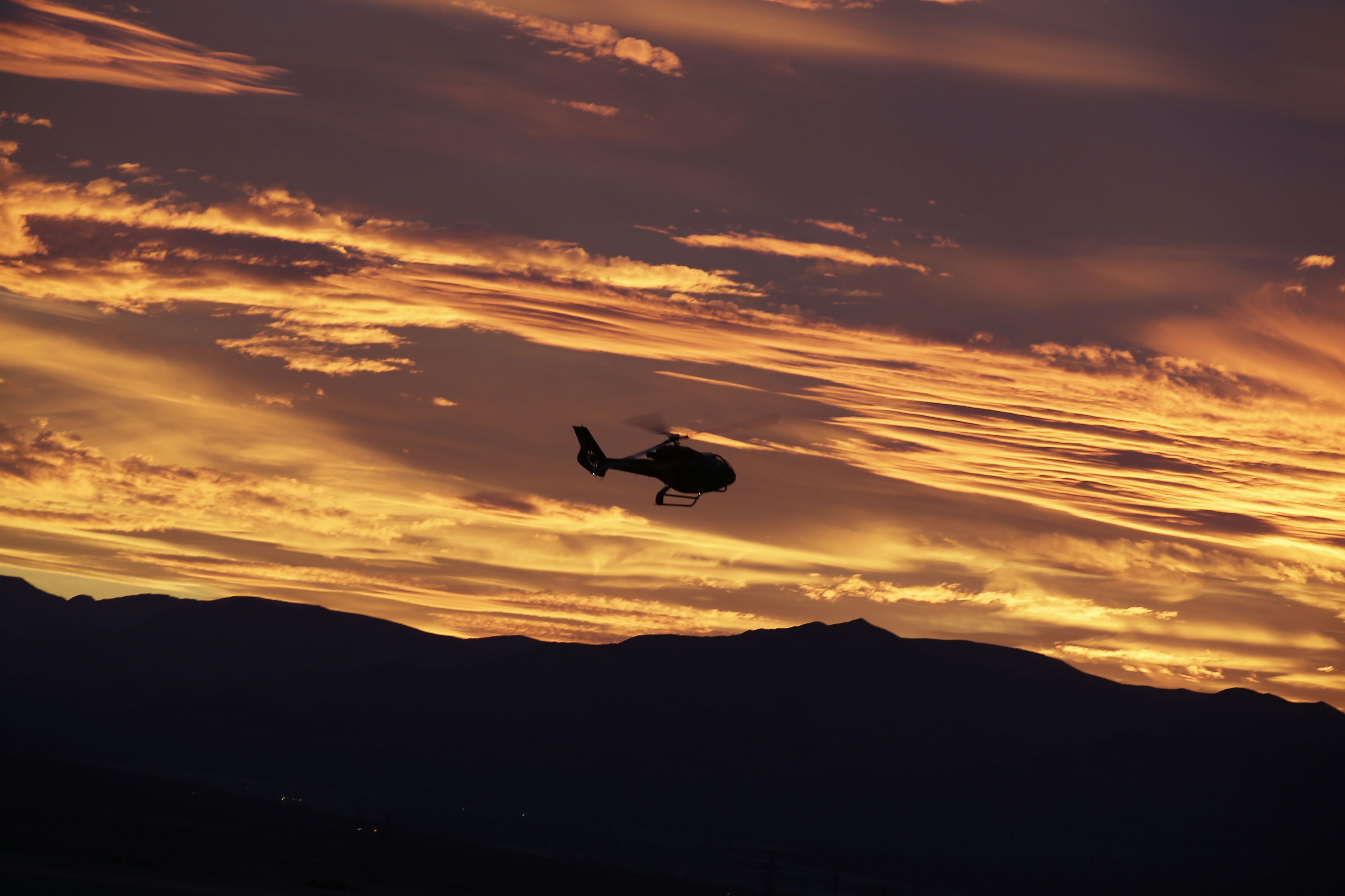 King of Canyons Sunset Helicopter Tour with Champagne