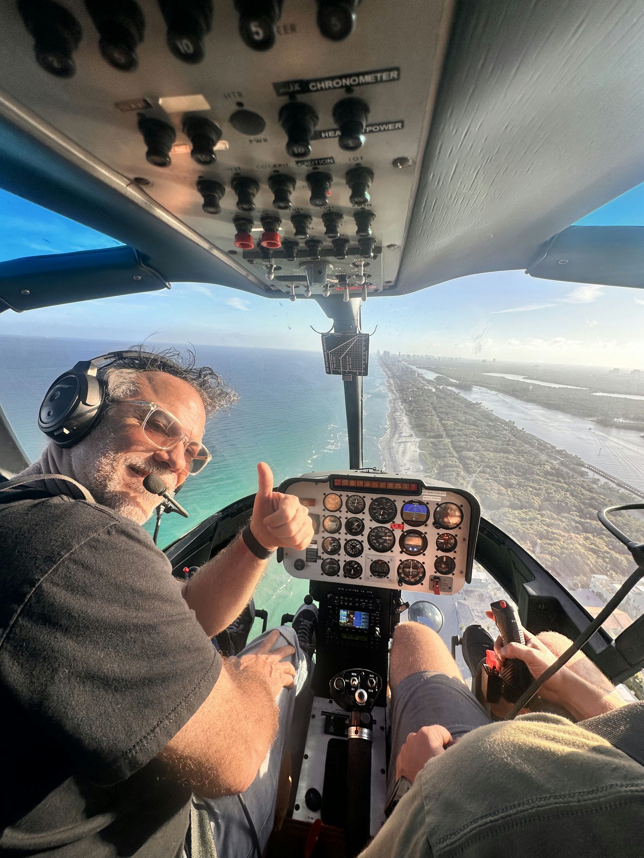 Learn to Fly a Helicopter in Fort Lauderdale