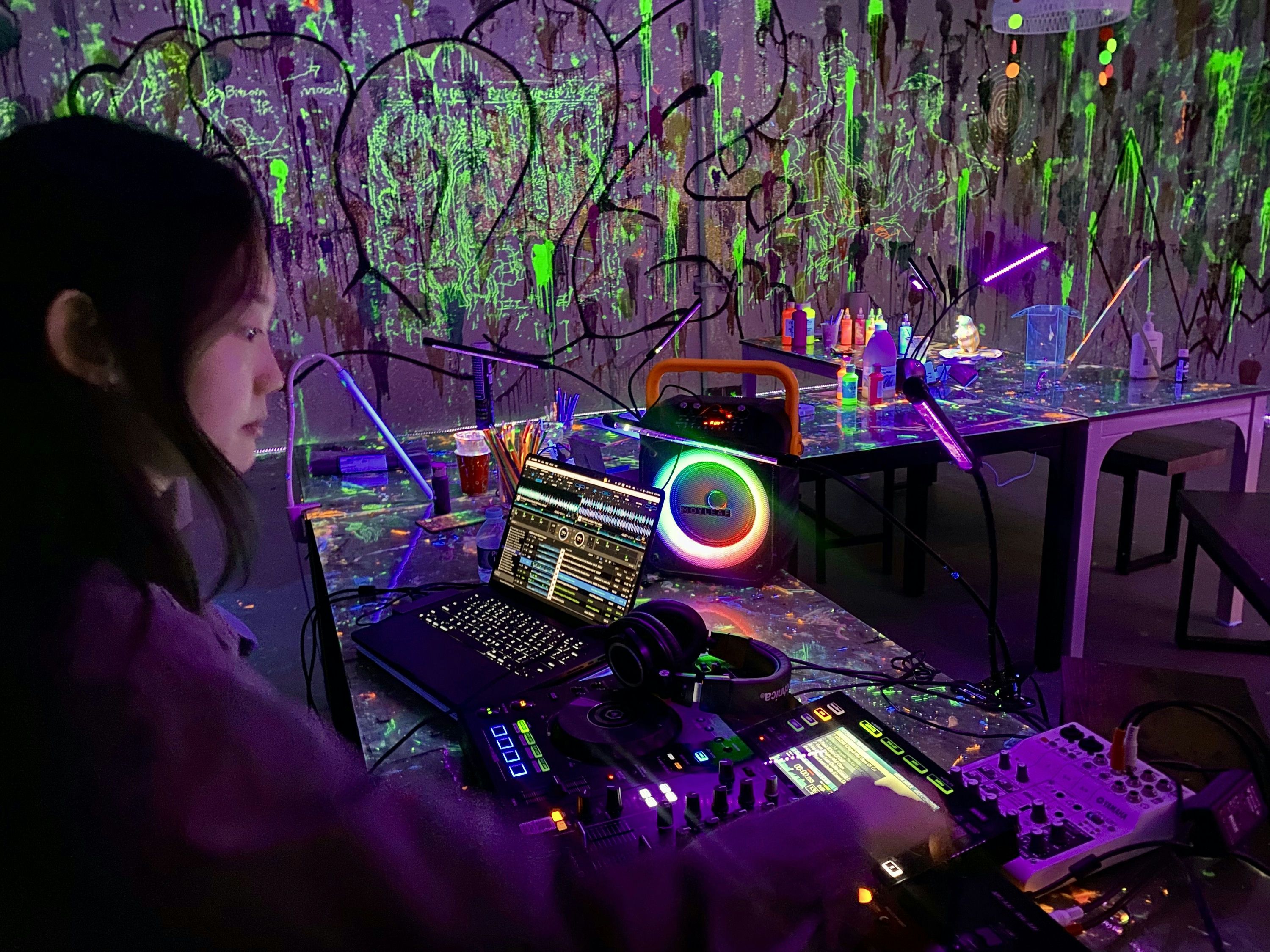 Paint in the Dark with a DJ Workshop and Drink Included