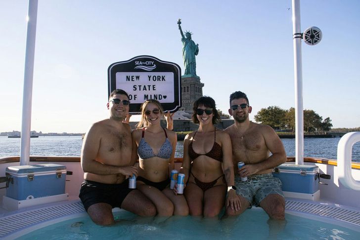 New York City Hot Tub Boat Tour - Image 6