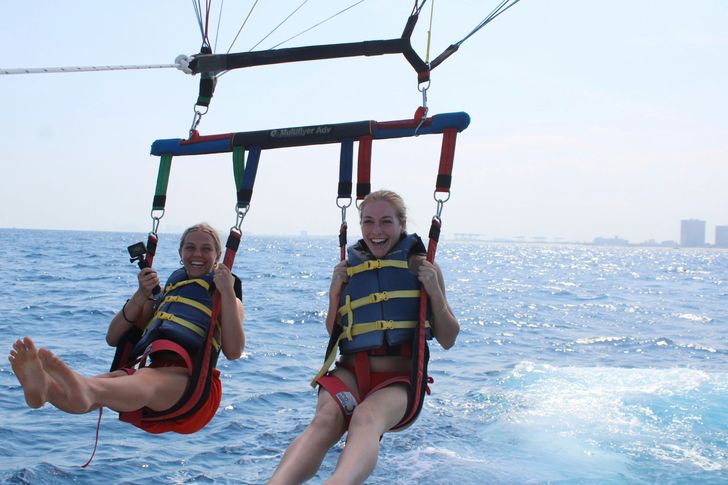 Ocean Parasailing and Sightseeing Adventure in Fort Lauderdale - Image 2