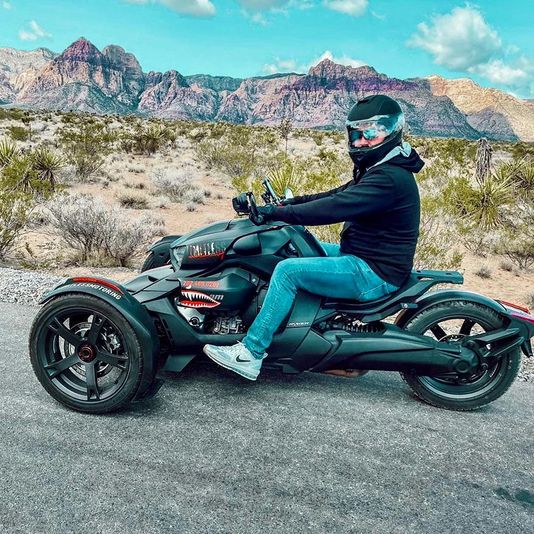 Las Vegas Driving Experience - Image 4