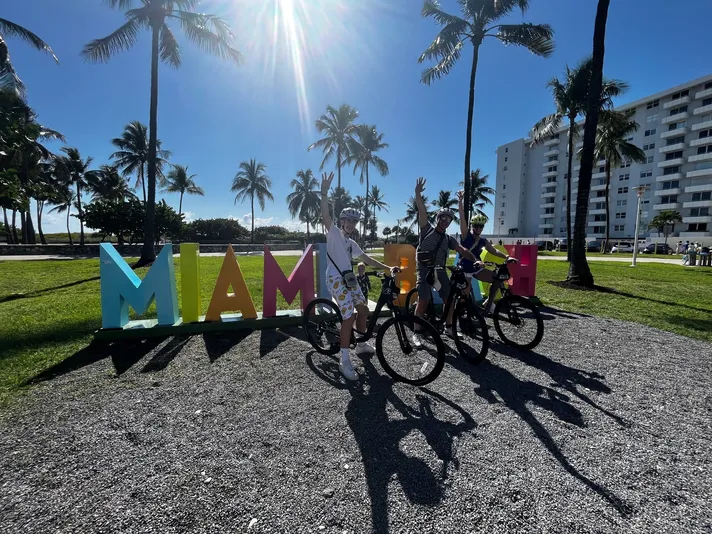 Miami Beach Highlights Bike Tour