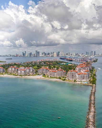 South Beach Private Plane Tour - Image 2