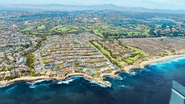 Romantic Sunset Deluxe Plane Tour of Orange County for 2 - Image 3