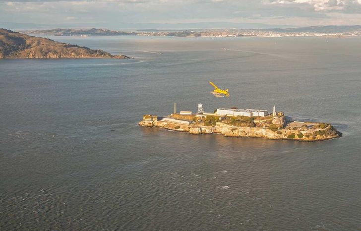 Alcatraz & City Sites Seaplane Tour