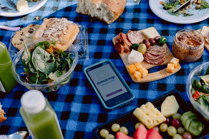 Lincoln Park Mystery Picnic Date for Two