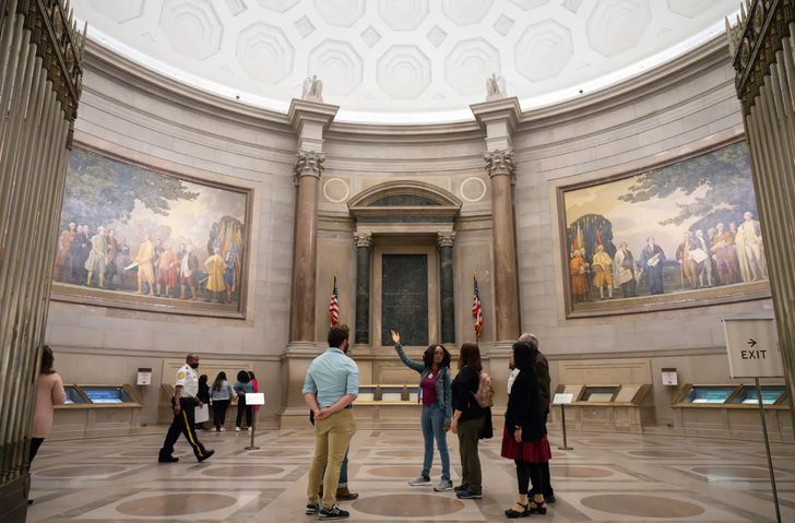 Skip the Line National Archive & US Capitol Tour - Image 5
