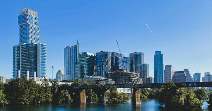 Austin City Plane Tour - Image 3