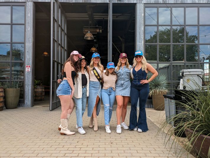 Private Group Bus Tour: Brewery, Bites & Ax Throwing - Image 2