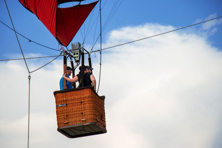 Private Hot Air Balloon Ride for Two with Champagne & Wine Tasting - Image 2