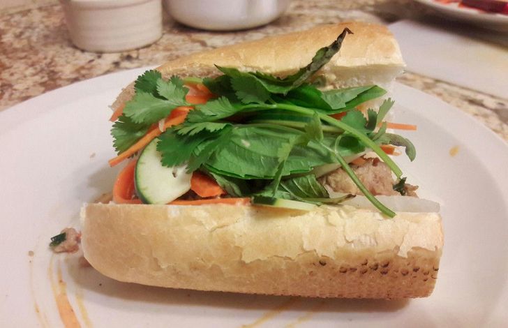 Saigon to Stockholm Food Tour in Chicago - Image 3