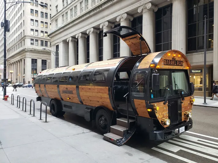 Chicago Craft Brewery Tour on the Beer Barrel Bus