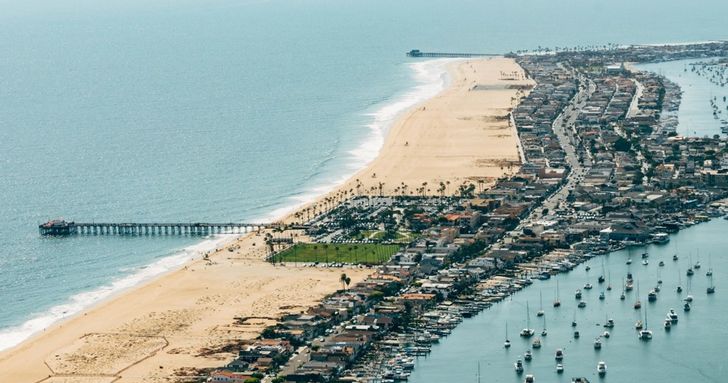 Orange County Triangle Helicopter Tour For 2 - Image 4