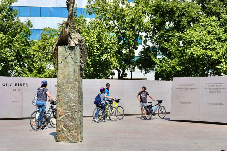 Best of Capitol Hill Bike Tour - Image 10