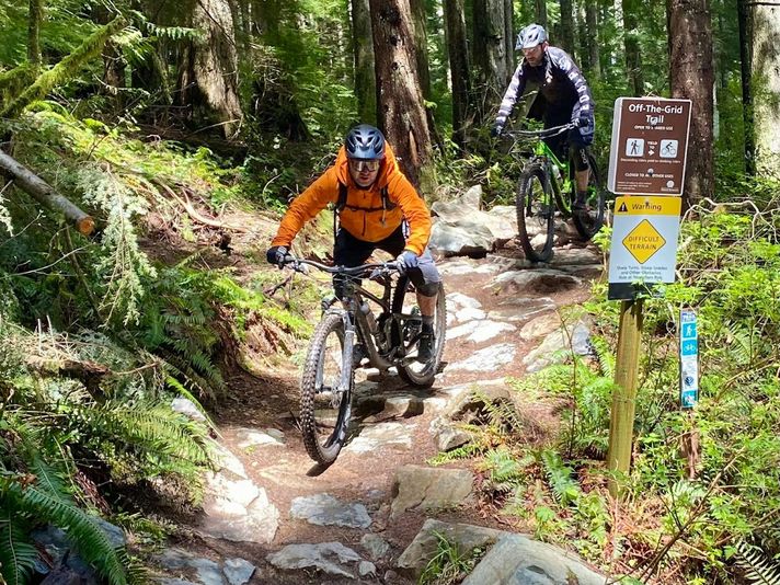Full Day Guided Mountain Bike Tour from Seattle
