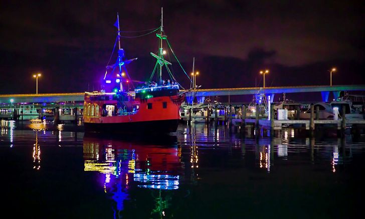 Skyline of Miami Sunset Cruise - Image 2