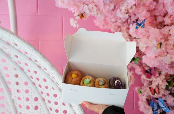 Discover DC’s Best Donuts & History Tour - Image 2