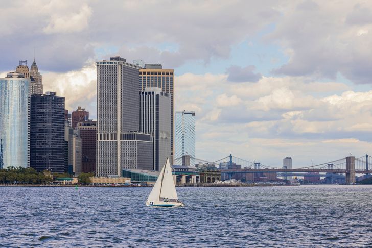 Weekday Brooklyn Group Sail