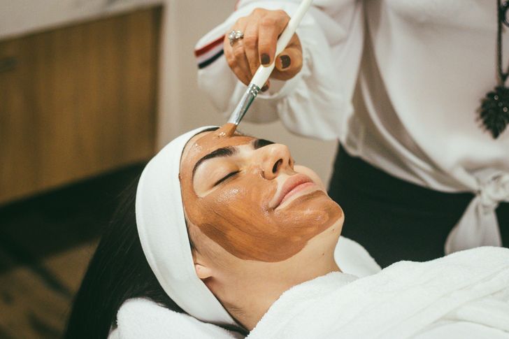 Casmara Deluxe Facial