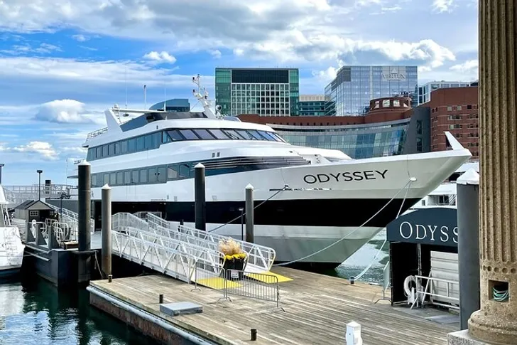 Premier Brunch Cruise in Boston