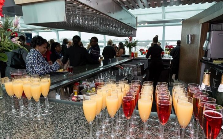 DC Premier Bottomless Mimosa Brunch Cruise - Image 5