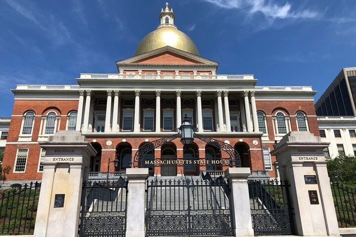 The Record Breaker Exploration Game of Historical Boston