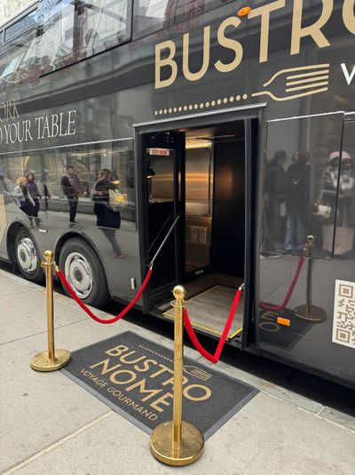 Bustronome Fine Dining Lunch Bus Tour of NYC - Image 7