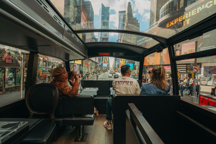 Bustronome Fine Dining Lunch Bus Tour of NYC - Image 4