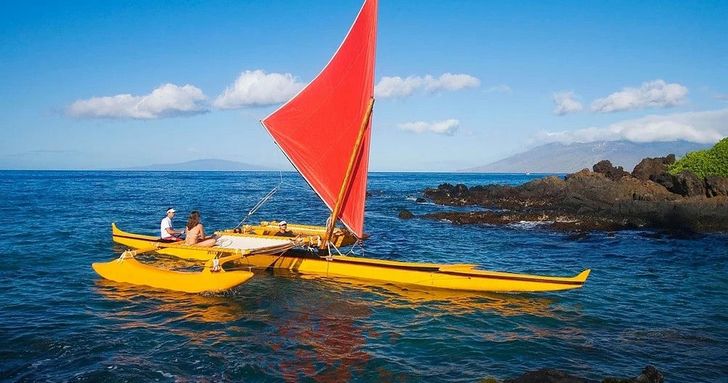 Hawaiian Outrigger Canoe Sail with Snorkeling - Image 2