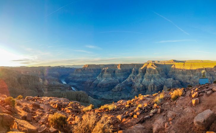 Grand Canyon Helicopter Tour with Canyon Landing & Champagne - Image 4