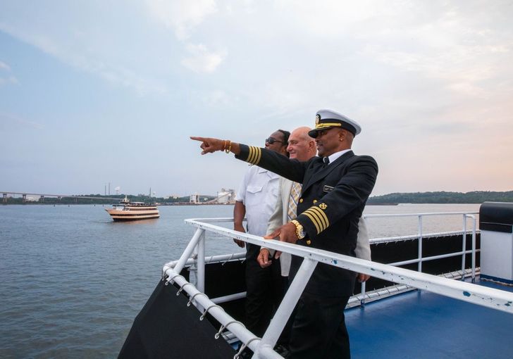 Baltimore Harbor Tour & Sightseeing Cruise - Image 3
