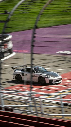 Michigan International Speedway Racing Experience - Image 4