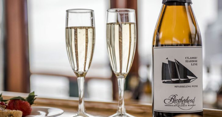 Champagne & Cheese Pairing Cruise - Image 4