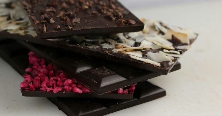 Make a Creo Chocolate Bar with Factory Tour