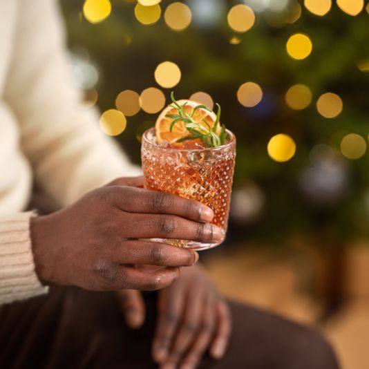 Sip Into the Season Mixology Class in Seattle - Image 1