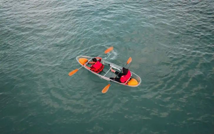 Clear Bottom Kayak Rental - Image 5