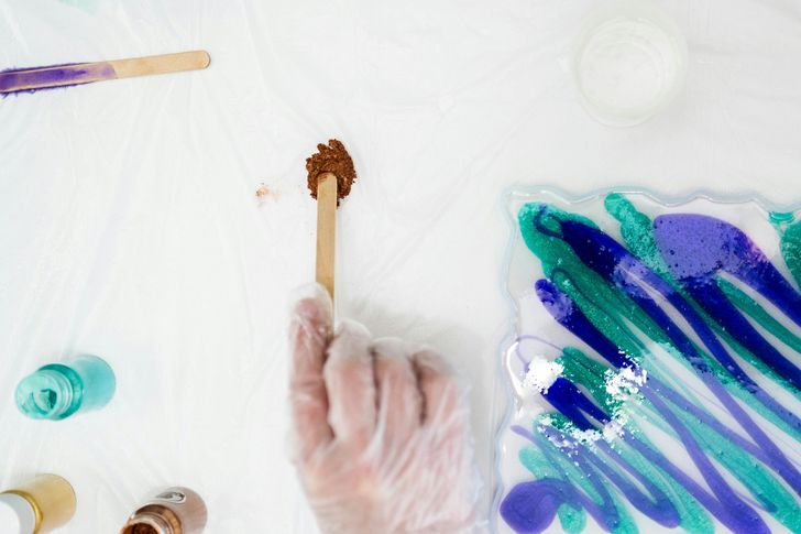 Resin Serving Tray Craft Kit - Image 4