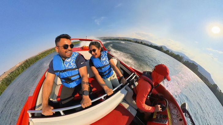 Thrilling 6 Mile Speedboat Ride - Image 5